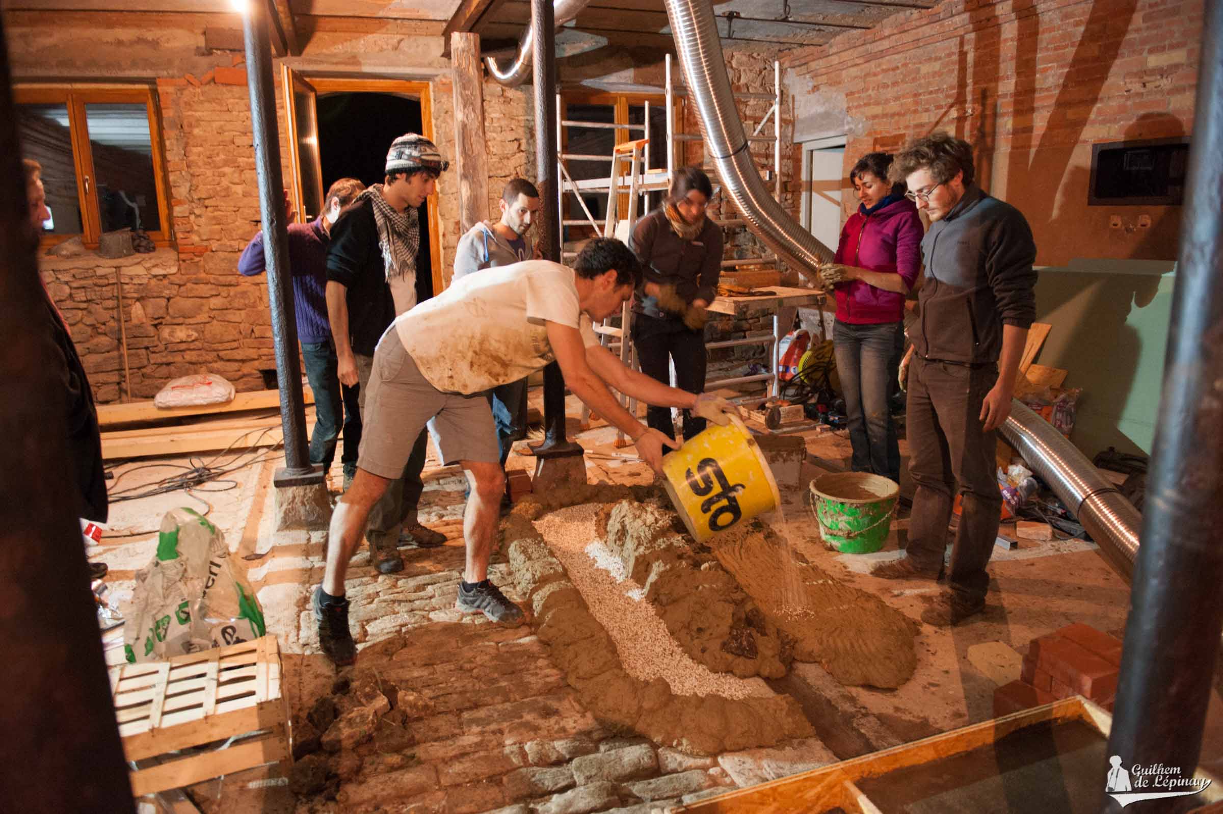 Rocket-Stove-Morimont-Permaculture-5813